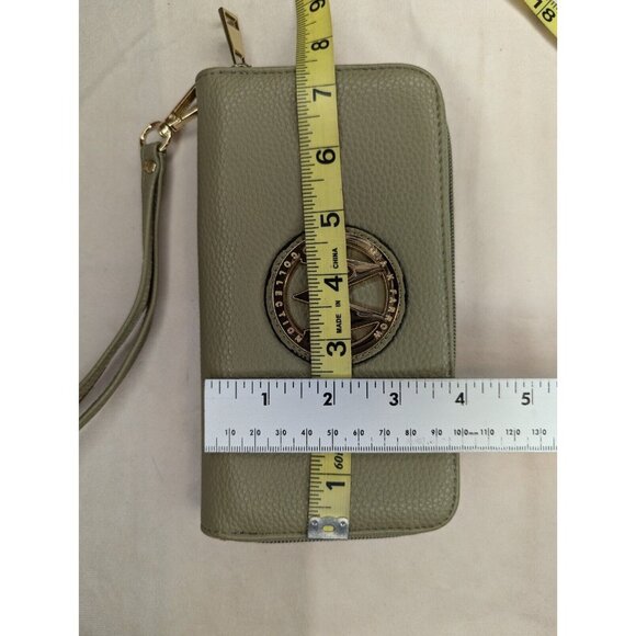 MFK COLLECTION Wallet Wristlet Green Olive - Picture 8 of 8